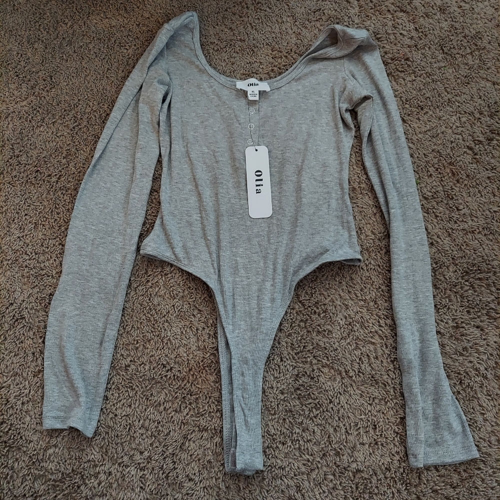 Nwt Olia XL Gray bodysuit